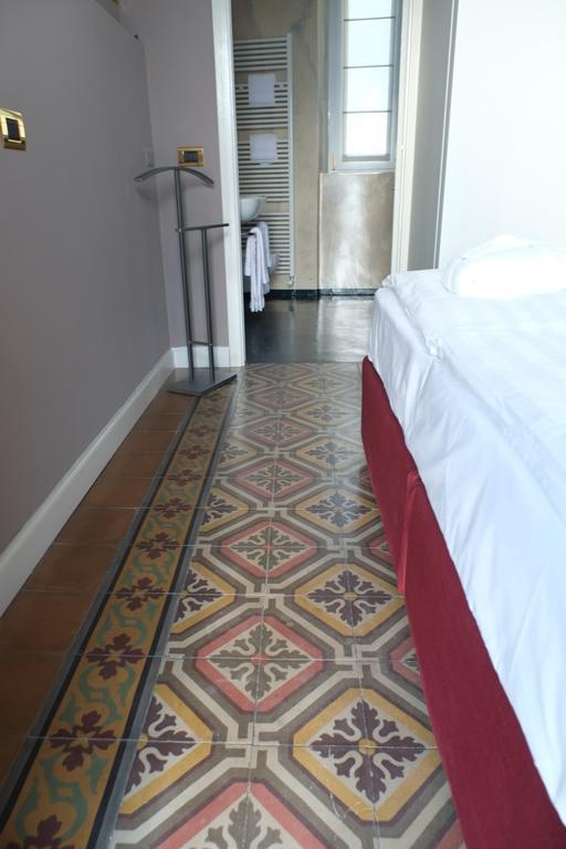 Michelangelo B&B วาเรนนา ภายนอก รูปภาพ
