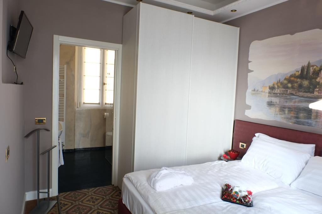 Michelangelo B&B วาเรนนา ภายนอก รูปภาพ