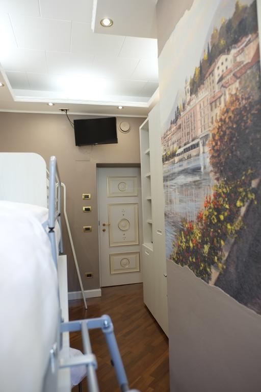 Michelangelo B&B วาเรนนา ภายนอก รูปภาพ