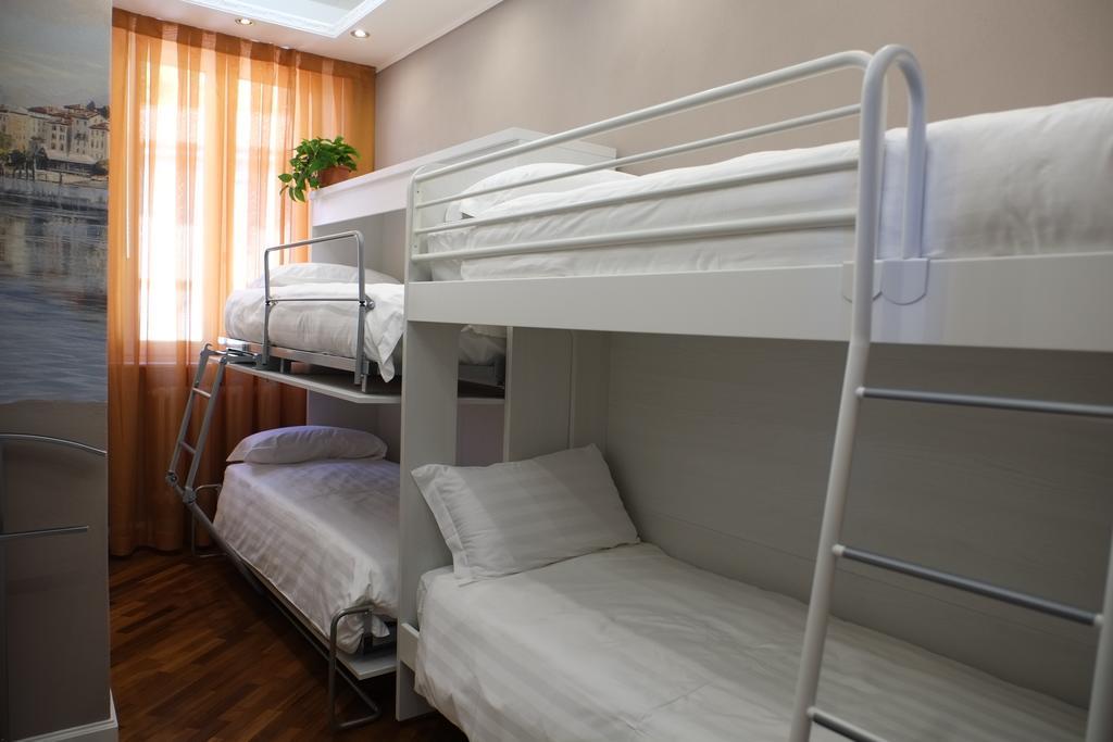 Michelangelo B&B วาเรนนา ภายนอก รูปภาพ